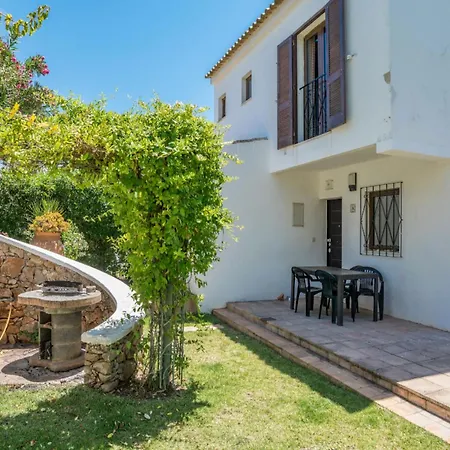 Akivillas Vale