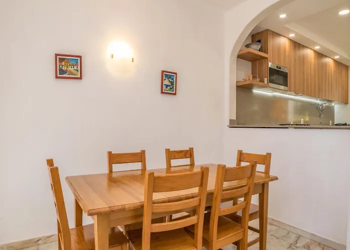 Akivillas Vale Villa